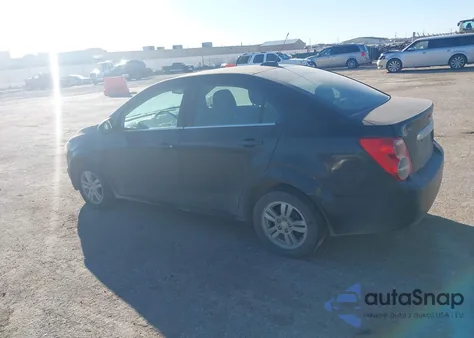 2015 Chevrolet Sonic Lt Auto из США, поврежденный, VIN 1G1JC5SH2F4144638